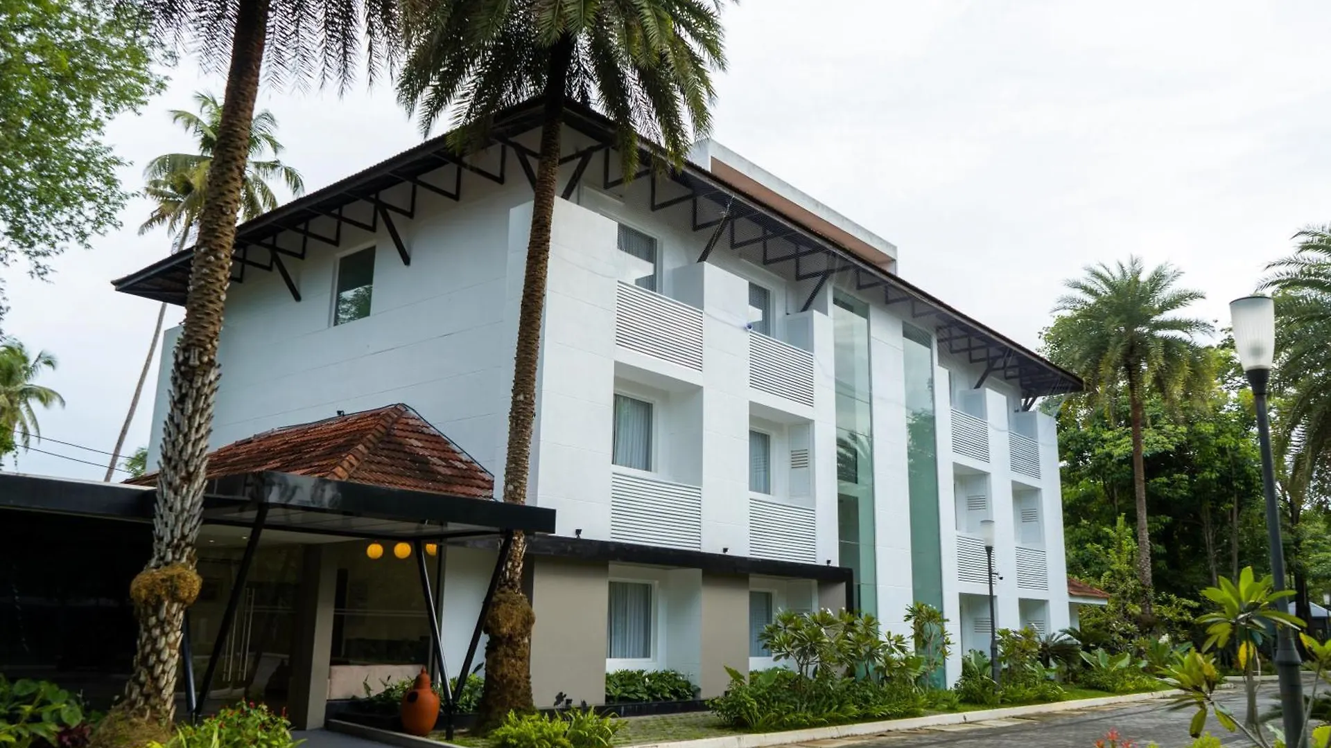 Hotel Riviera Garden Kochi 0*,